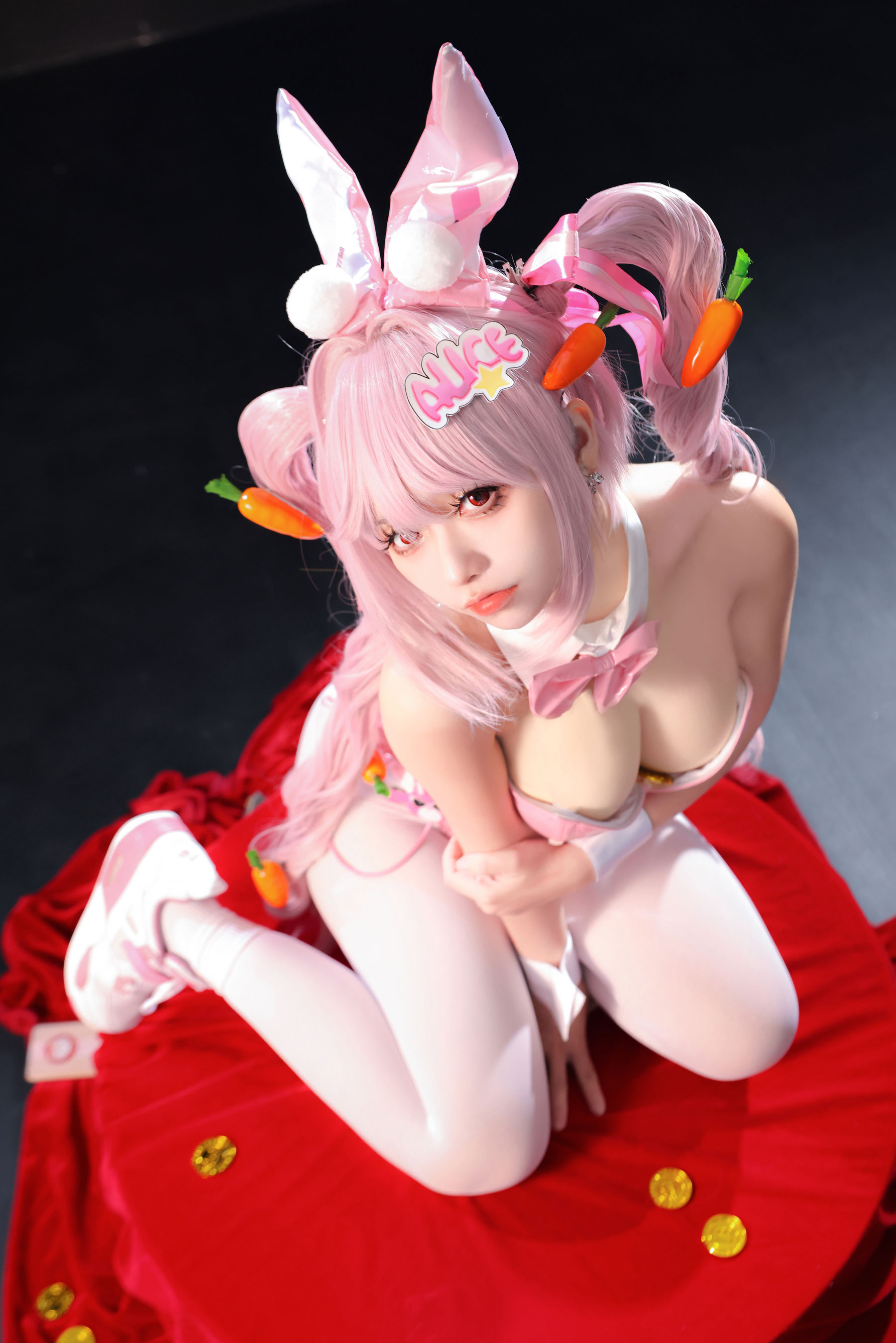 动漫博主G44不会受伤 - 爱丽丝兔女郎