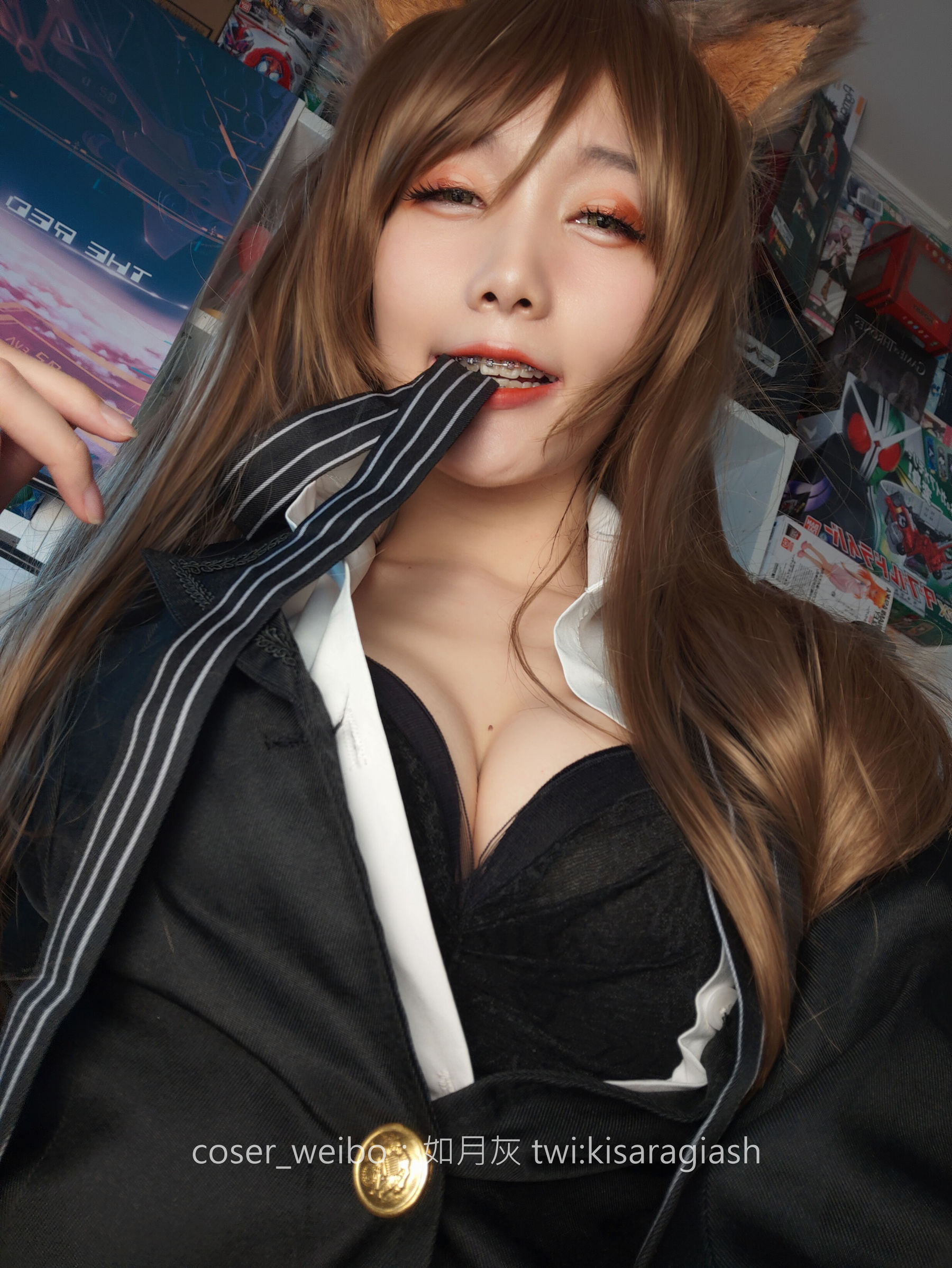 动漫博主如月灰 - 天火