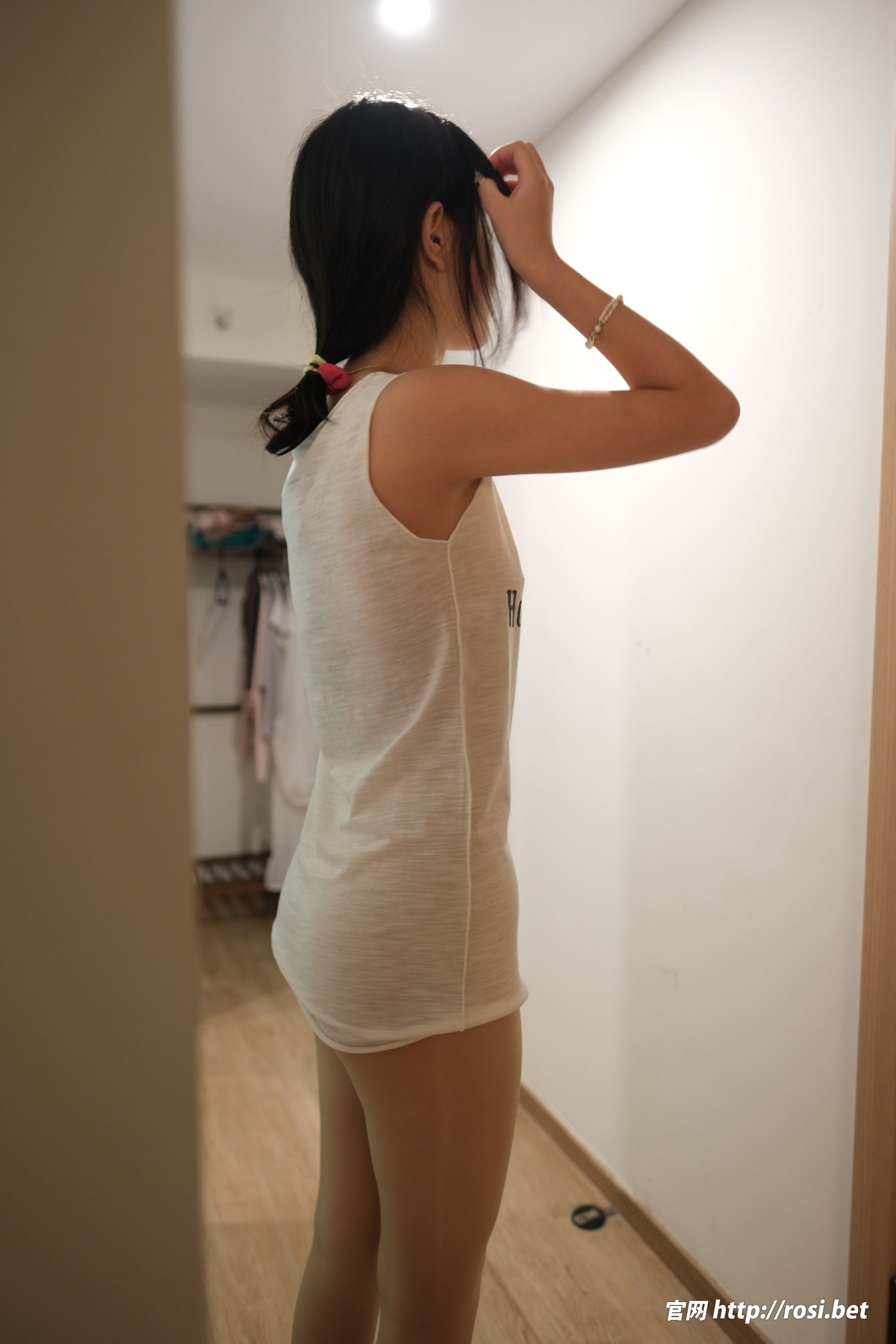 [ROSI写真] 2024.11.26 NO.4740