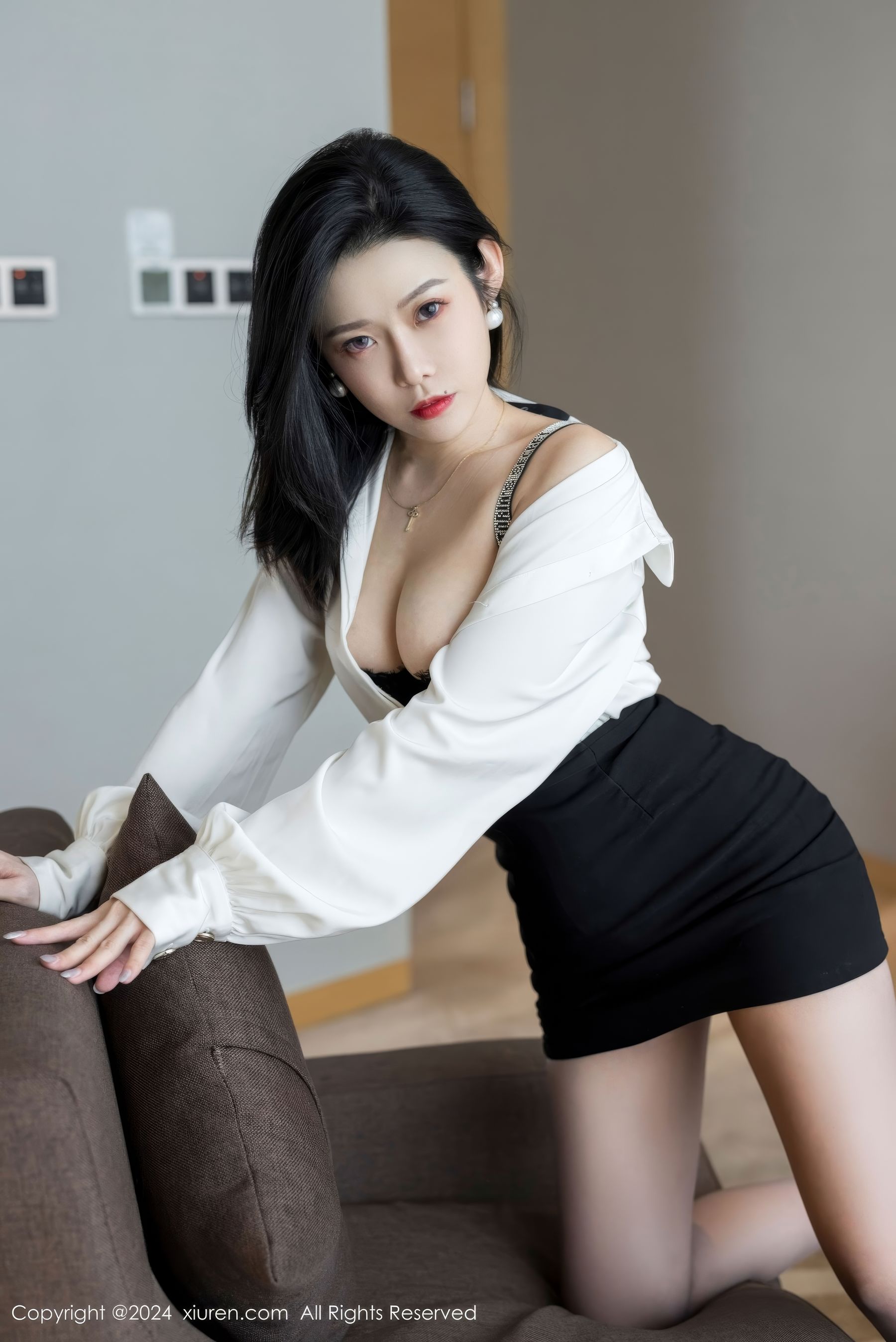 [秀人XiuRen] 2024.10.23 No.9329 luvian本能
