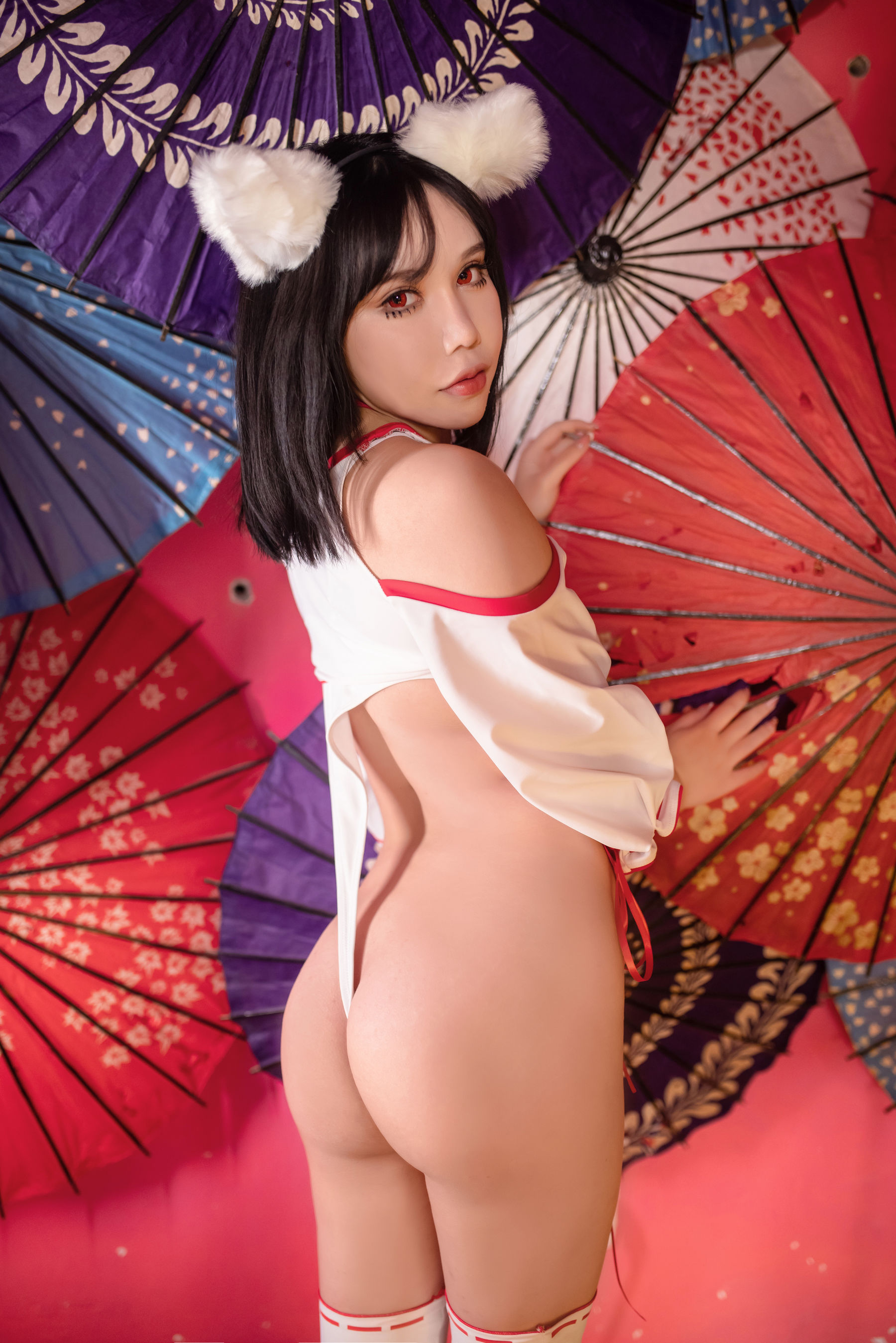 二次元妹子抱走莫子aa - 神社巫女