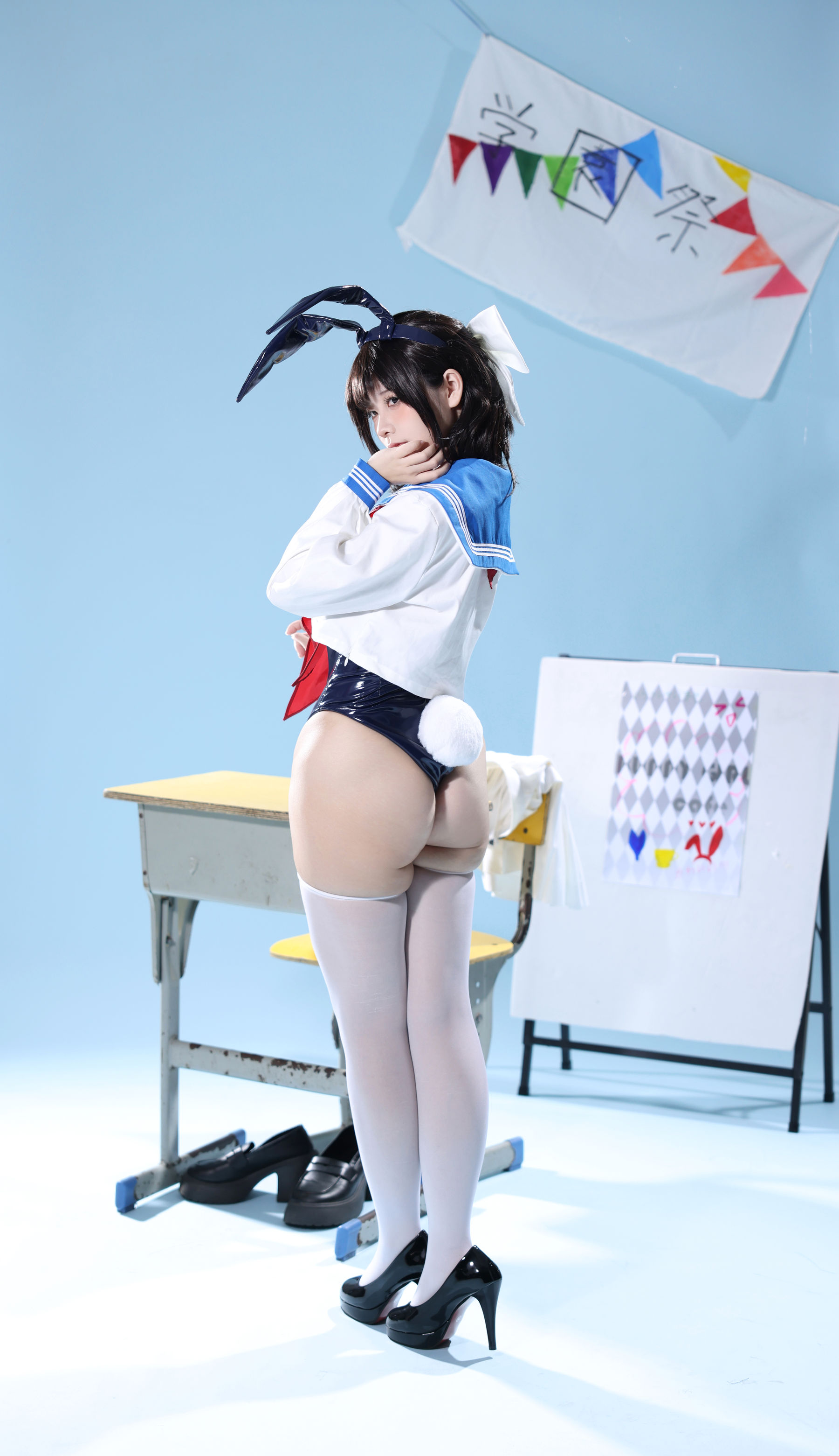 动漫博主G44不会受伤 - 水手服兔女郎咖啡厅