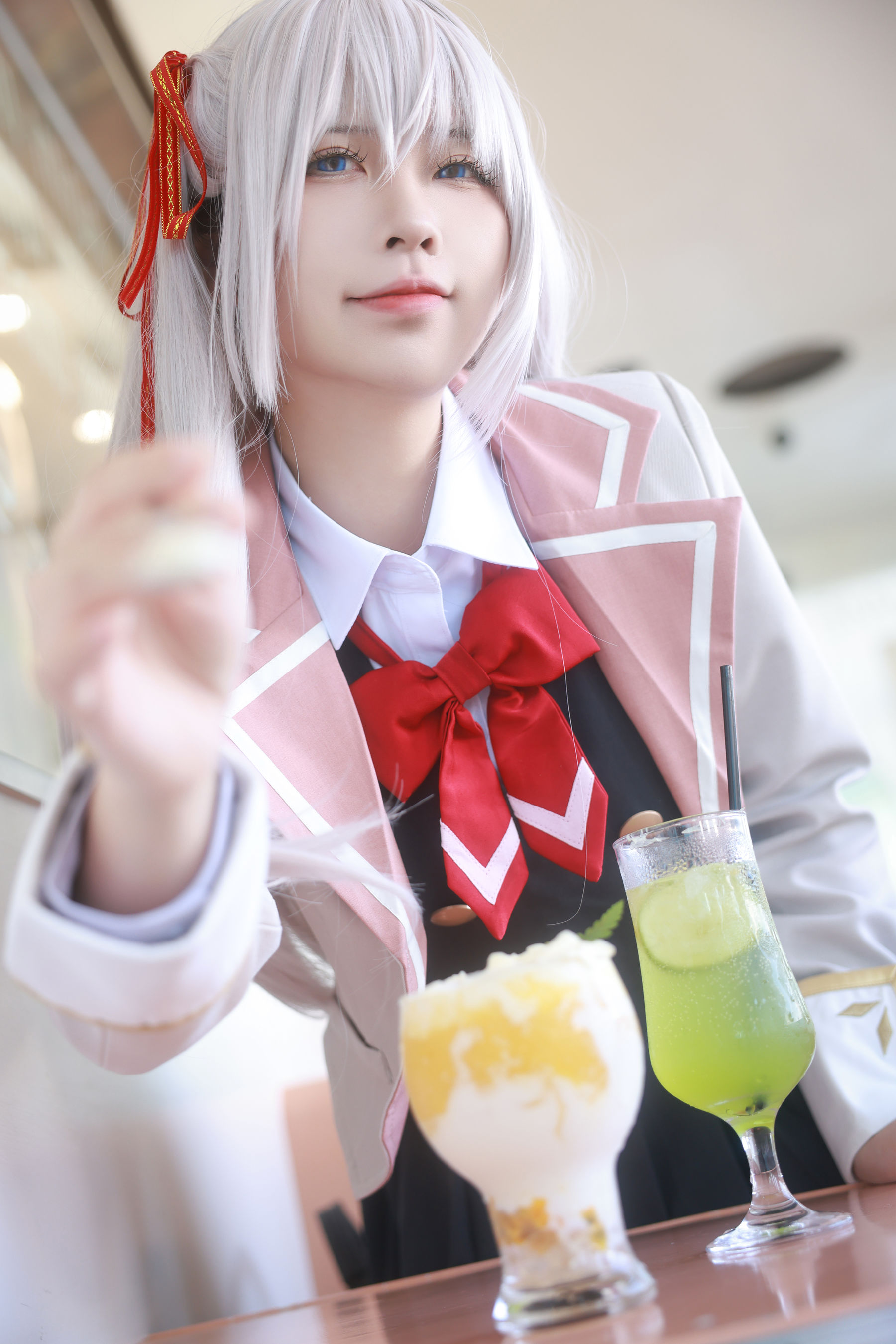 动漫博主G44不会受伤 - 艾莉同学