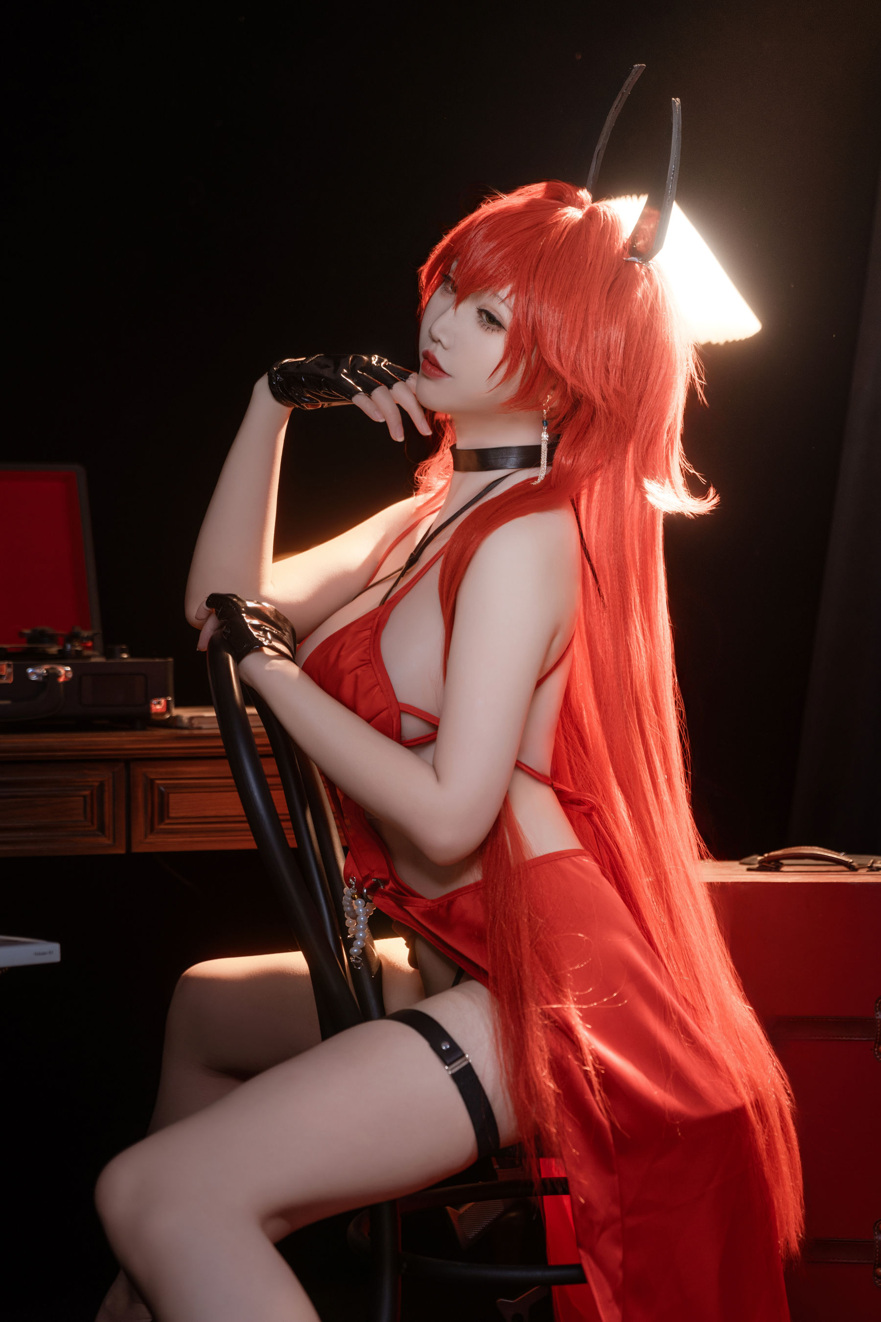可爱人气Coser面饼仙儿 - Nikke 小红帽礼服