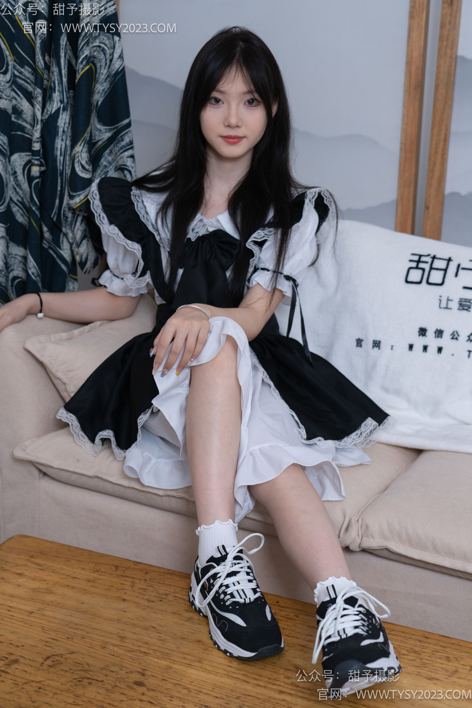 甜予摄影 No.083 璇璇 -运动鞋、白棉袜、裸足