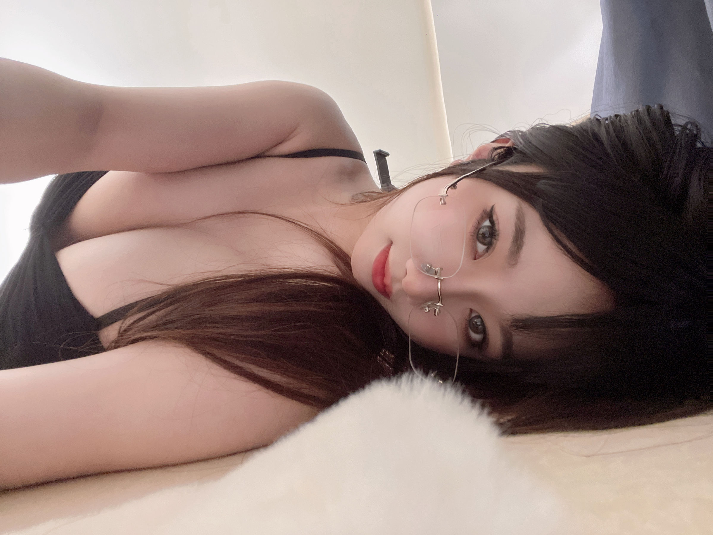 白嫩美少女 鬼畜瑶 - 包臀黑丝
