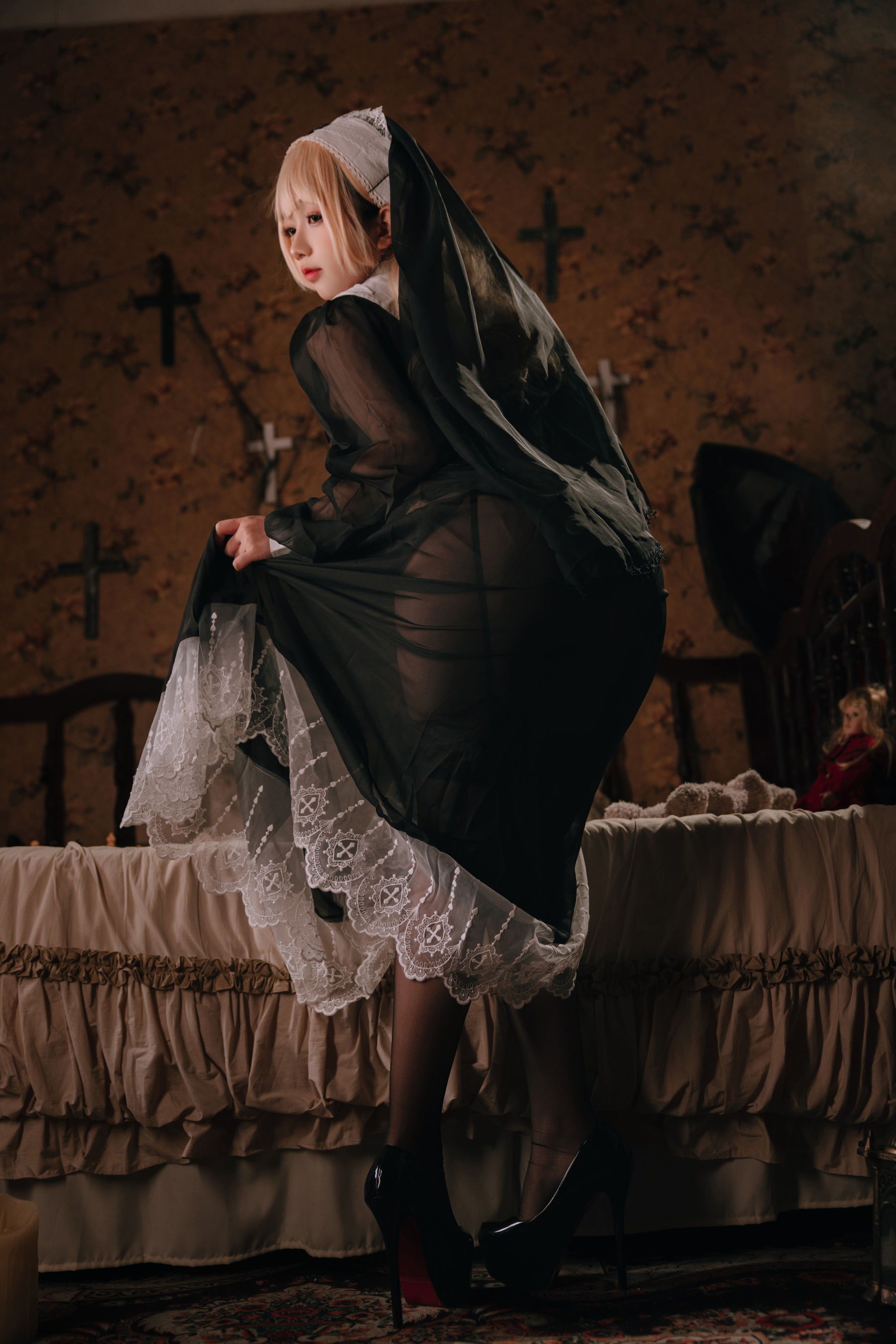 Cosplay日奈娇 - 禁忌修女