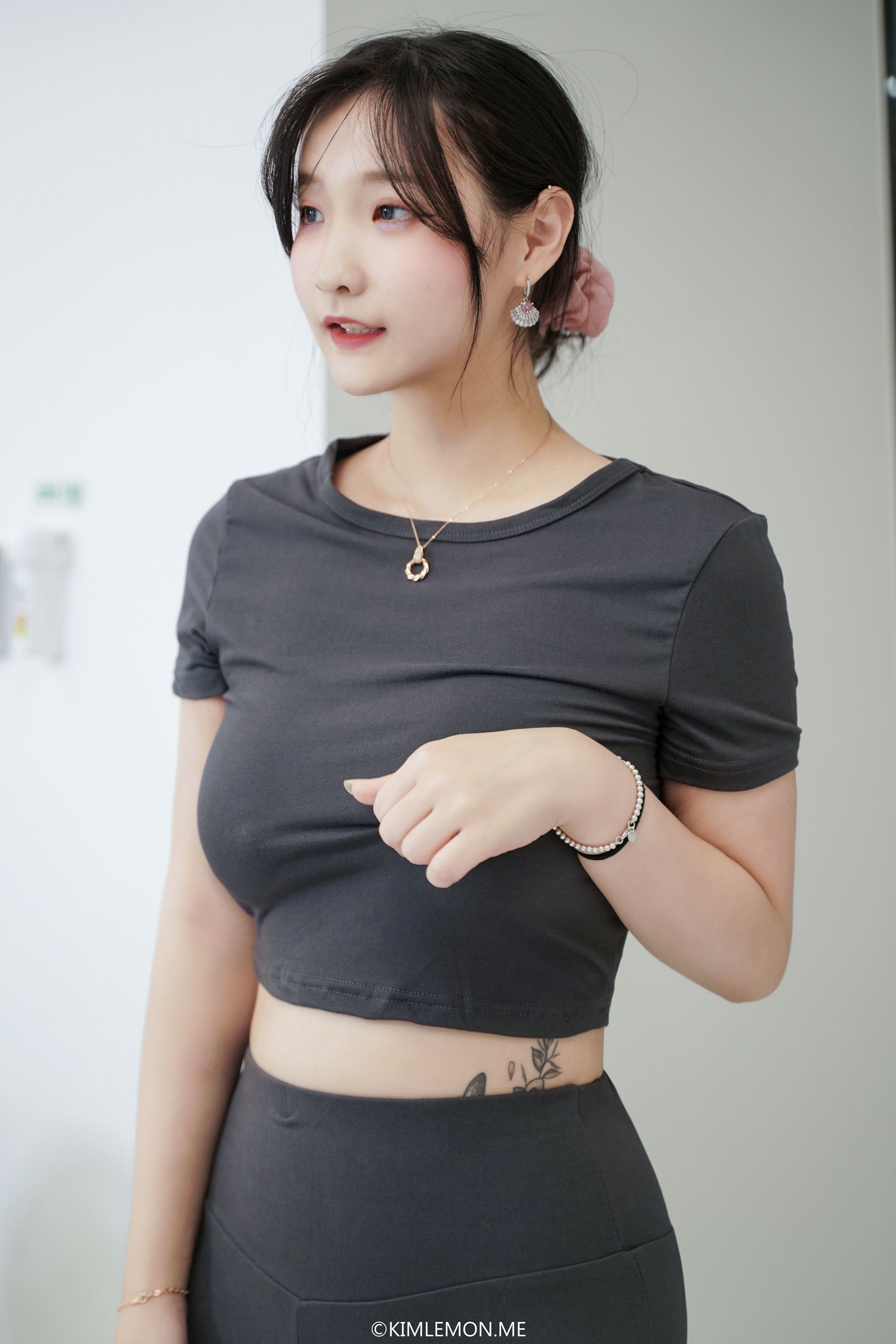 [KIMLEMON] YUJIN - Vol.01
