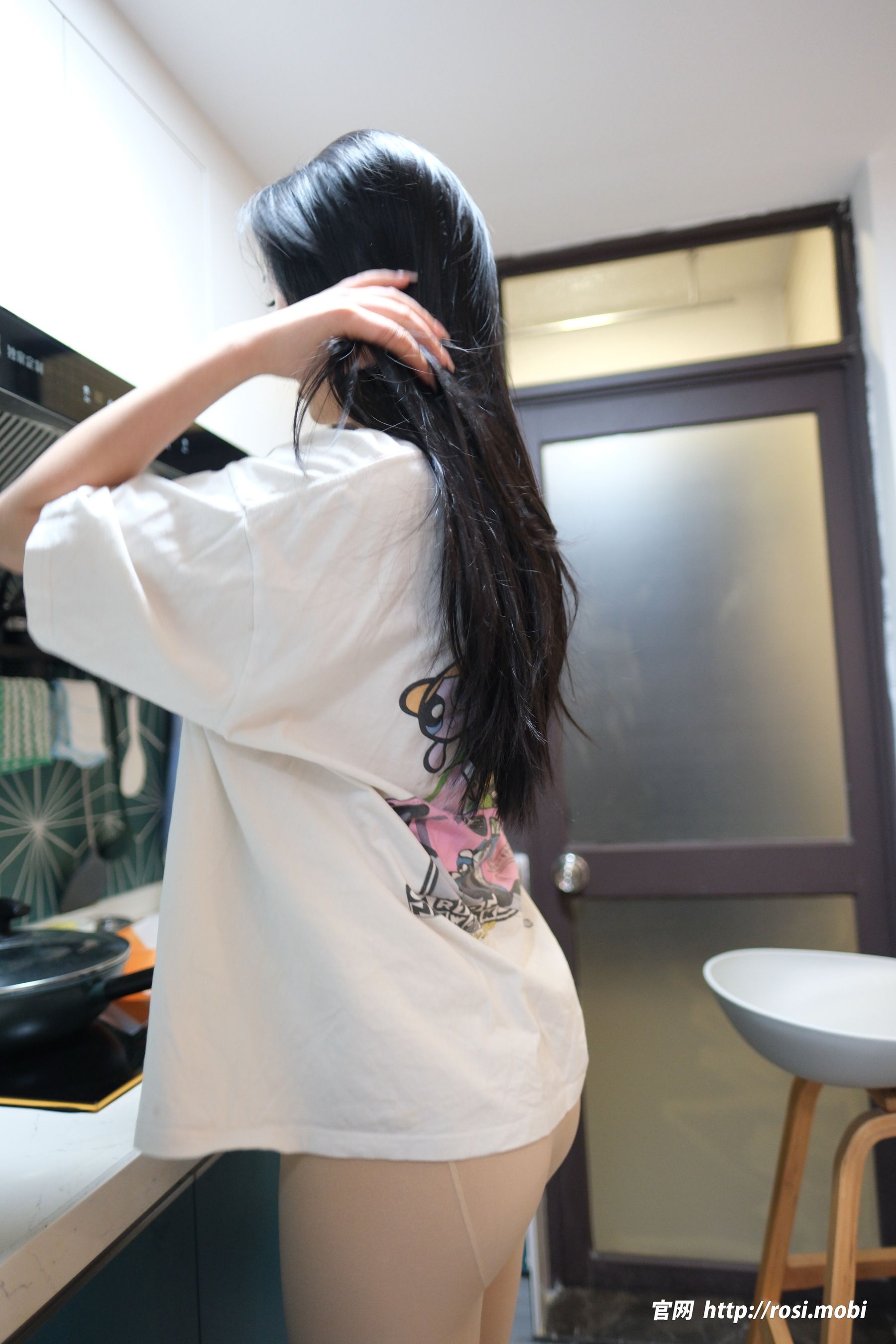 [ROSI写真] 2025.02.05 NO.4811
