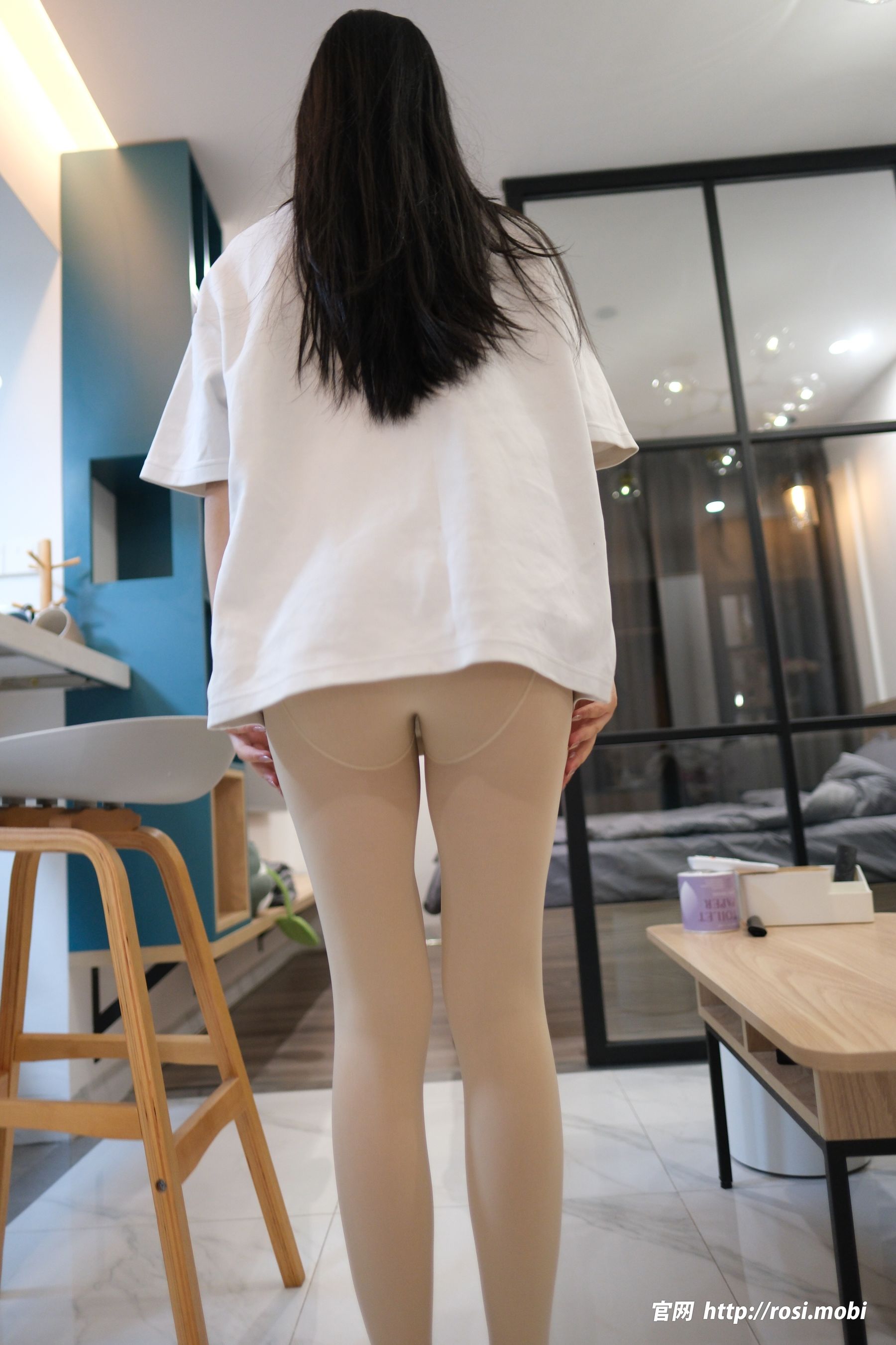 [ROSI写真] 2025.02.13 NO.4819