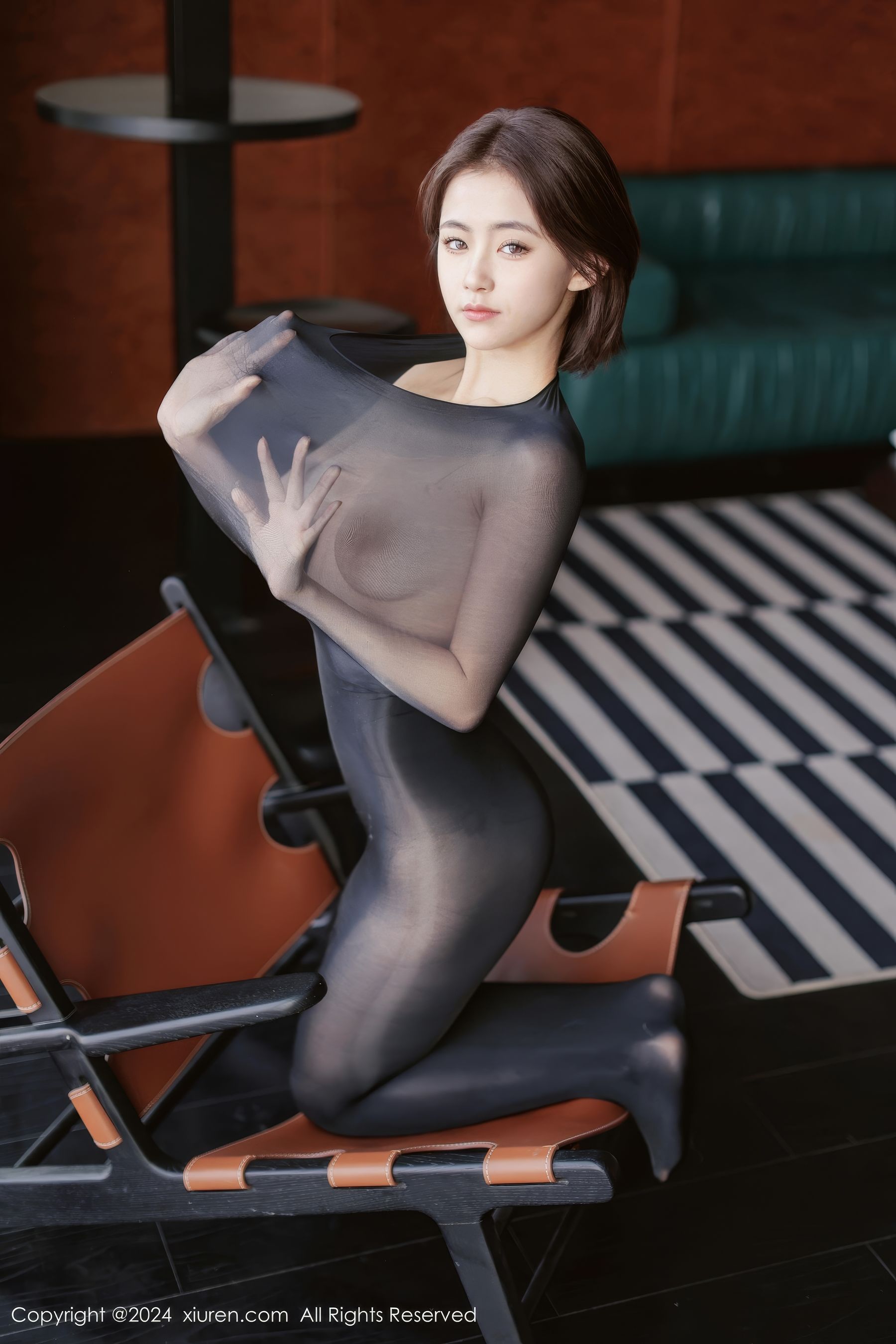 [秀人XiuRen] 2024.12.31 No.9684 小橘子orange