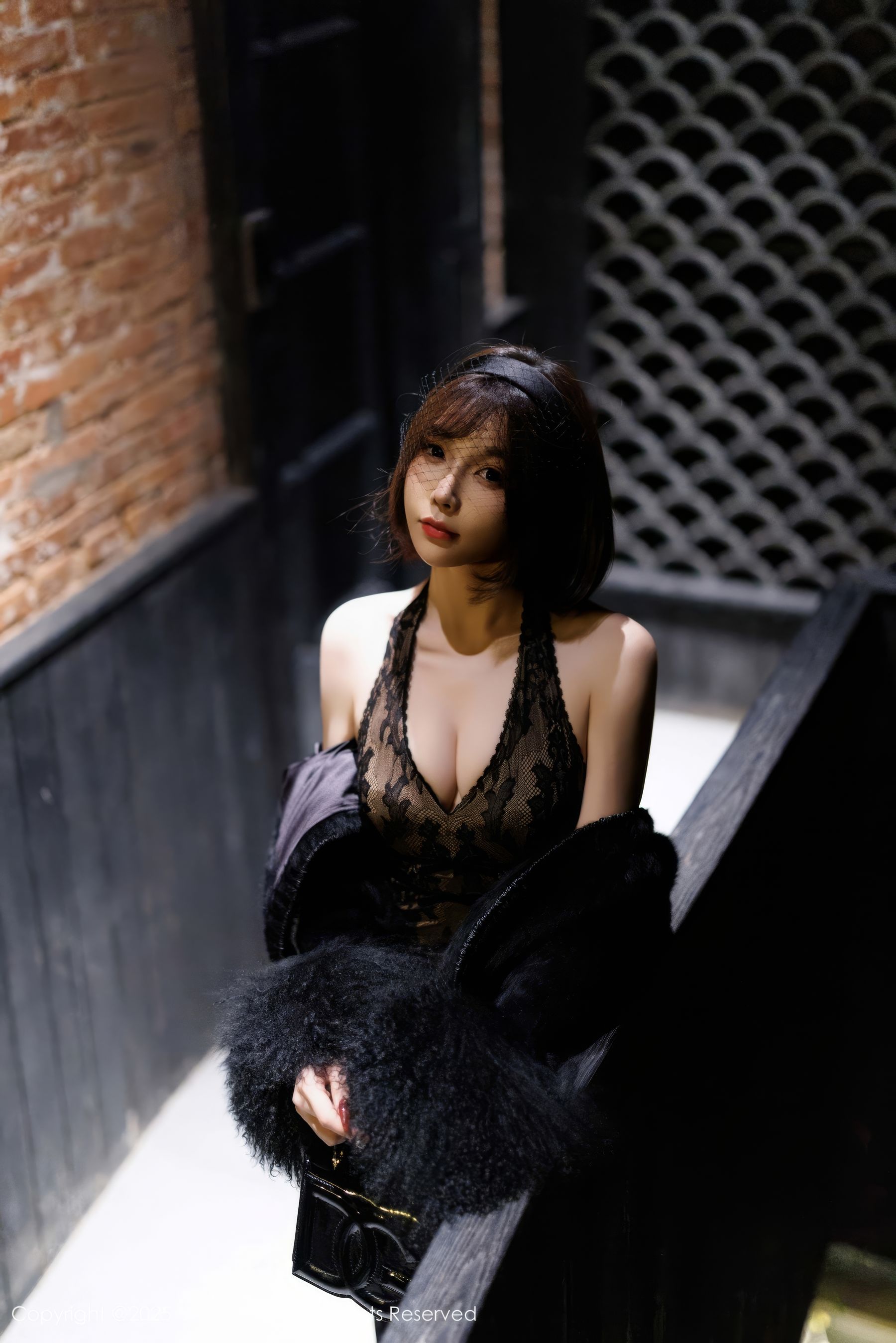 [秀人XiuRen] 2025.02.13 No.9880 徐莉芝Booty
