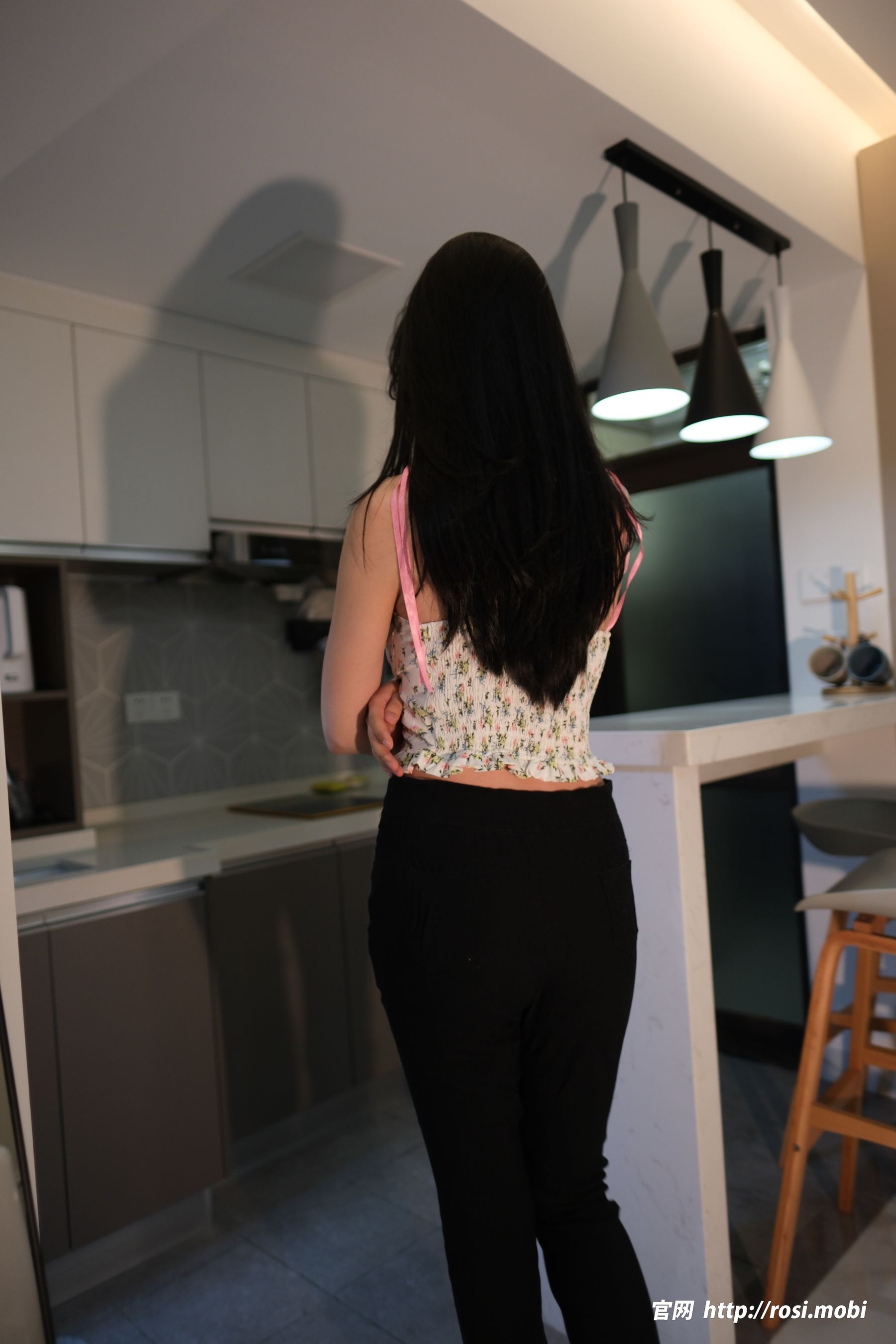 [ROSI写真] 2025.03.29 NO.4863